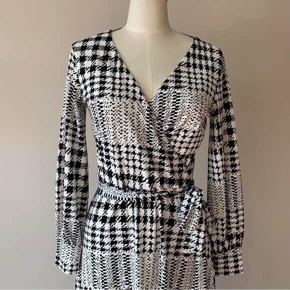 H&M x Richard Allan Houndstooth Faux Wrap Dress Size Small - Picture 4 of 6
